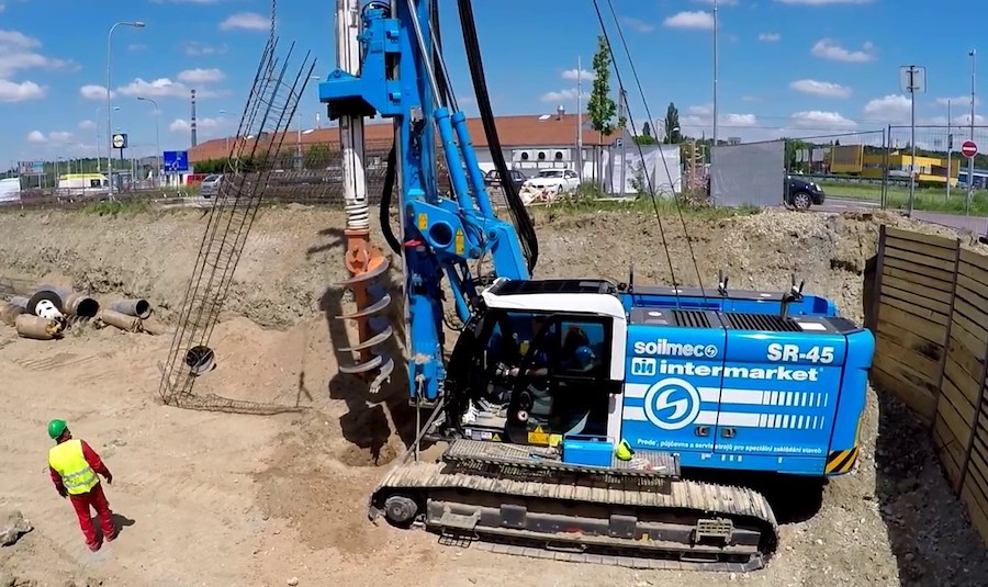 Photo credit: Soilmec vinyl seawall problem