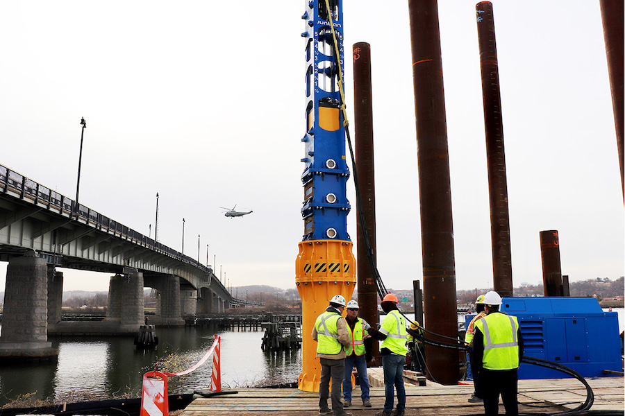 2021 Buyer's Guide Impact Hammers and Vibratory Drivers Pile Buck